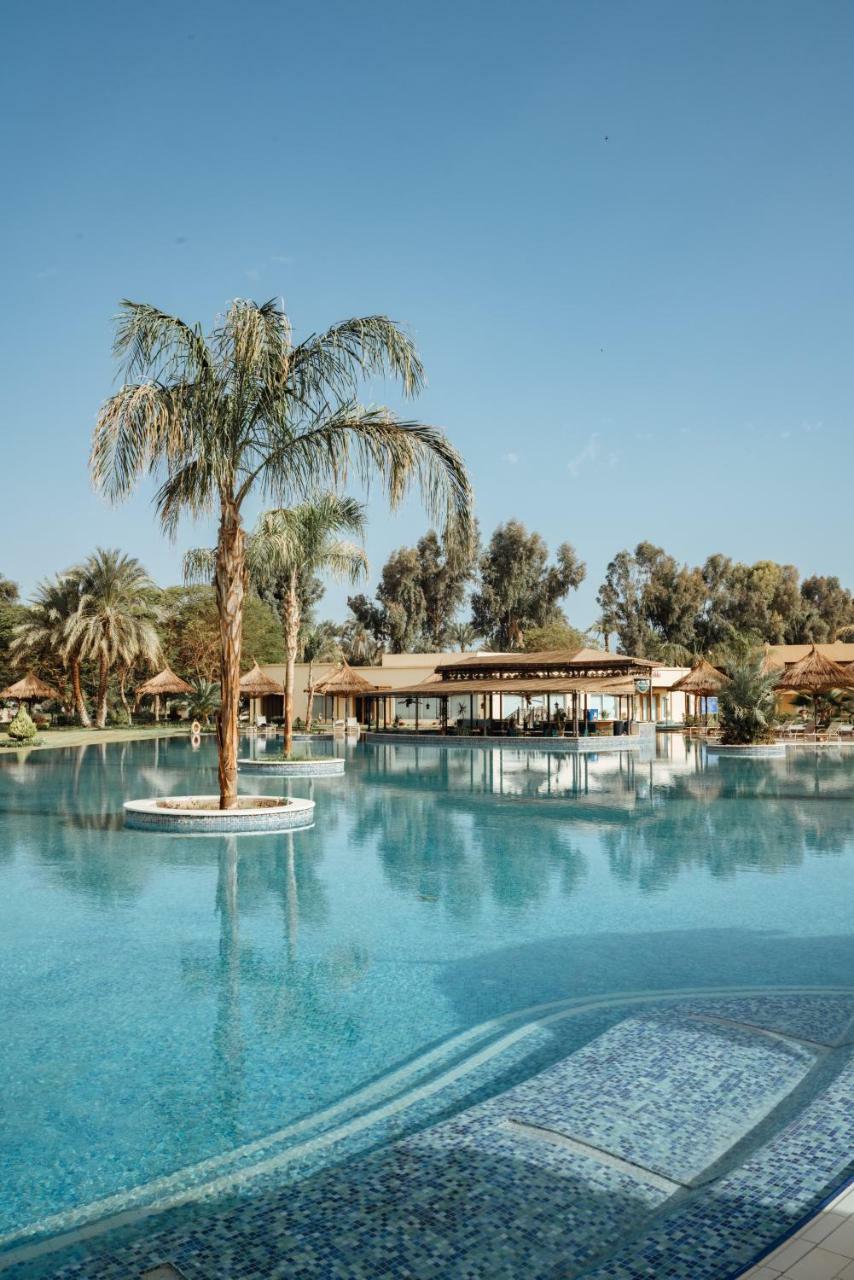 Jolie Ville Hotel & Spa Kings Island Louxor Extérieur photo The pool at the Royal Palm Hotel
