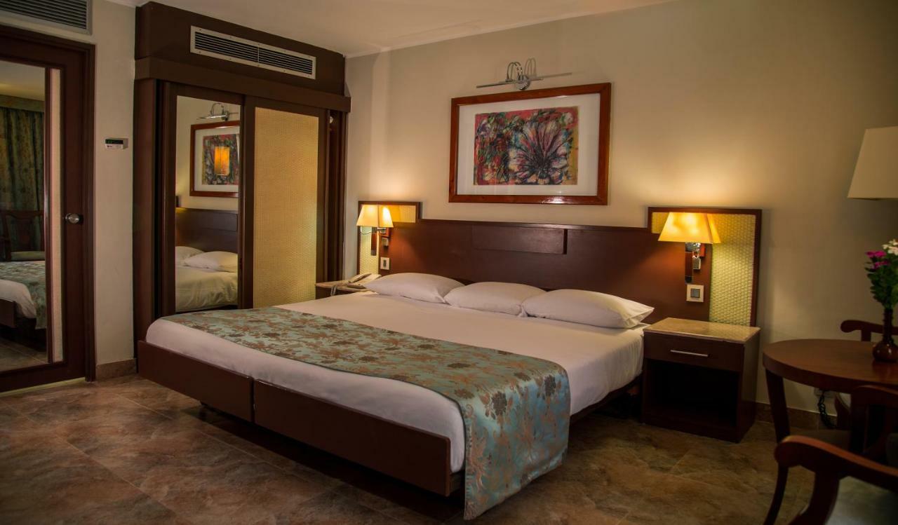 Jolie Ville Hotel & Spa Kings Island Louxor Extérieur photo