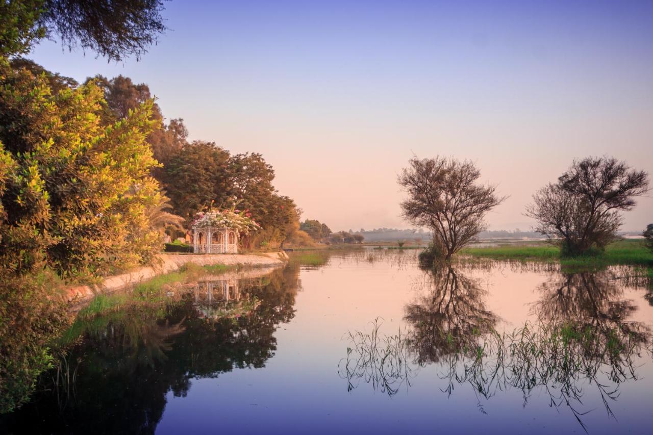 Jolie Ville Hotel & Spa Kings Island Louxor Extérieur photo The river at sunset